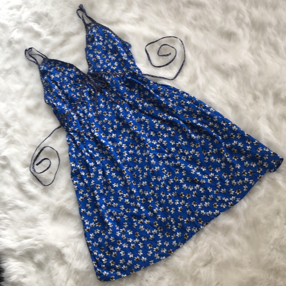 Blue Floral Sleeveless Summer Dress
